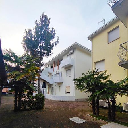 Residence Stella Polare Bibione Buitenkant foto